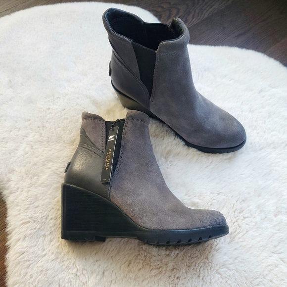 Sorel NWT Chelsea After Hours Quarry Suede Boots - Picture 2 of 14